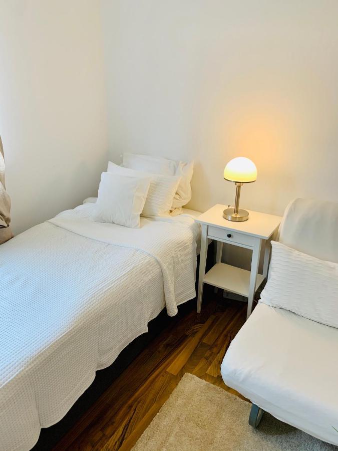 Top renoviertes Appartement in bester Lage von Homburg- 5 Fußminuten zur Uniklinik Homburg  Buitenkant foto